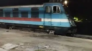 WAG-12 CURRENT TRAIN IN GIDDALUR RAILWAY STATION #TRAVELLER