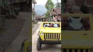 Dimas ajak jalan keluarga pakai jeep