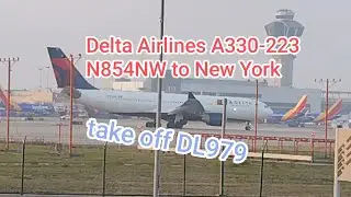 Delta Airlines Airbus A330 take off Los Angeles LAX Airport to New York JFK 