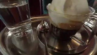 Коффии в лифте!