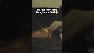 #freeformdelusion #circuitbending #circuitbent #glitch #piano  #synth #synthesizer #keyboard