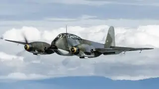 El cañón de este avión no derriba al enemigo, lo vaporiza
