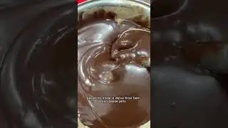 Ganache que amo! 200g de chocolate ao leite e 100g de creme de leite
