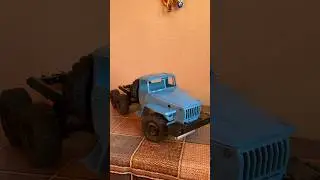 Урал 4320 1/10 на радиоуправлении покрасил кабину/Ural 4320 RC