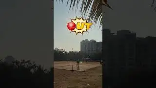 1 Over = Sirf 1 Run! 😱 Tight Bowling | Tennis Cricket Short #shorts #cricket #cricketshorts #viral