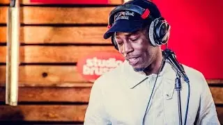 Tiggs Da Author - Georgia (live)