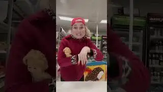 Зря место уступила😂 #shortsyoutube #юмор #comedy