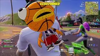 fortnite battle Royal and present opening