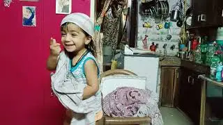 @Preeti ke Head say  Helmat hi nhi nikl raha hai😱🙄🙄@