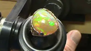 Ethiopian Opal In Benchmate
