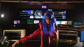 Jenny Milkowski Comic-Con Behind The Scenes