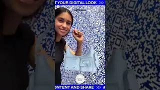 BERSHKA I DIGITAL FITTING ROOM