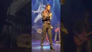 Bouke singing My way after a little Dutch joke... 22/3/25 in Den Helder #boukescholten