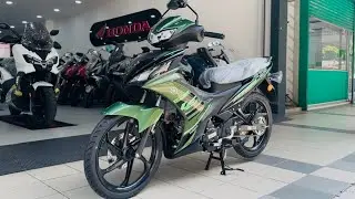 LC135 v8 - 2025 Moss Green (Walkaround)