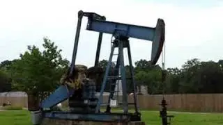 Oil Well Pumping In Baytown Texas 2008