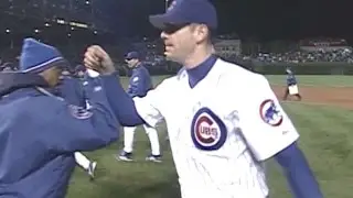 2003 NLDS Gm3: Prior finishes complete game, Cubs win