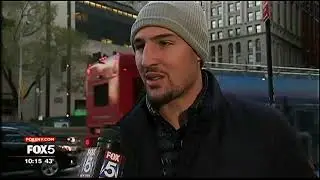 Klay Thompson gives interview on scaffolding.