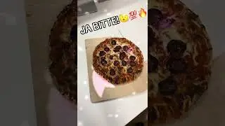 1,2 oder3? #capitalbra #pizza #teamcapi #gangstarella#funny