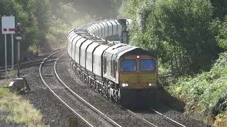 (4K) Train Spotting At New Mills South Junction On The 19/08/2022