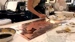 Artist Anna van der Ploeg at the David Krut Workshop 2021 |  Making The Negotiators