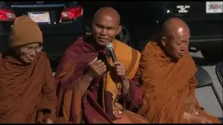 Monks walking for peace move metro Atlanta crowd to stop and listen | WSB-TV