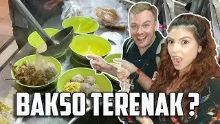 Bakso terenak? Bakso Solo Samrat Marissa Iskandar x BuleKulineran| FVLOG #170