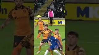 Direct from a corner?! 😮