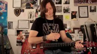 Eddie Bush - Guitar Licks with Eddie Bush (#3) - CARVIN GUITARS (harp style chiming harmonics)