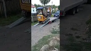 Jak naložit bagr... nov&aacute; videa, nov&yacute; playlist již brzy na Mr Tomas Henes