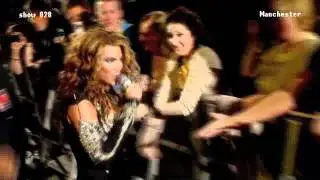 Beyonce makes fan sing