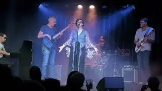 Andrew Complainer with @MissMash-music 
