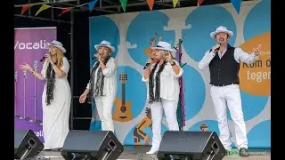 All Aboard ! (A Medley of Chattanooga Choo-Choo and On the Atchison,Topeka and the Santa Fe)