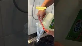 Douchekop ontkalken met azijn? Zo ben je in een handomdraai van je verkalkte douchekop af.
