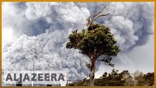 🌋 Hawaii Kilauea volcano: Ash clouds prompt 'red alert' for aircrafts | Al Jazeera English