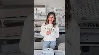 Using Heat n' Bond and fabric to make a custom sweatshirt with your Cricut. #cricuttips #cricut