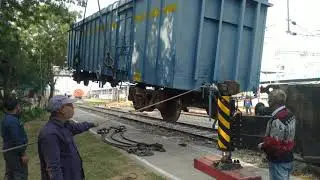 Loaded BCNHSM1 lifting by 140T Rail Crane for testing & calibration of SLI of Gottwald crane UDZ/NWR
