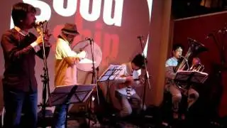 Kuricorder Quartet - I've Just Seen a Face (Beatles cover)