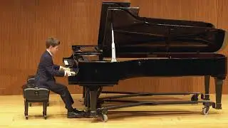 Lucas Perry:   Robert Muczynski: Six Preludes, Op. 6