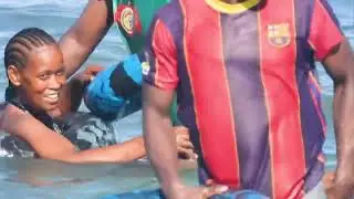 Mombasa beach boys crazy activities. So humiliating for girls #comedy #prank #humour #millionviews 