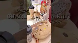 Chagee x Hello Kitty Bag Charm!