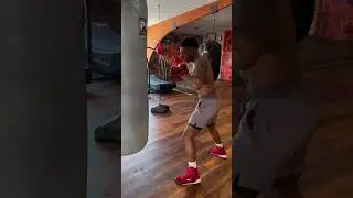 Workout with TK Gladiator Bag Mitt Gloves 🥊🥊Get Yours Now👇👇 #boxing