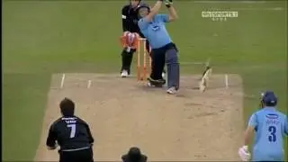 Funny Moments - Bat broken while playing a superb shot
