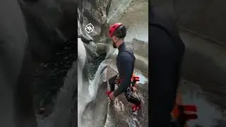 Look at this Smooth Natural Waterslide 😲 (🎥: IG/ naelimitsadventure)