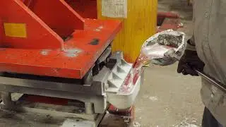 Permanent Mold Casting &mdash; Step 2 &mdash; The Molten Alloy is Poured