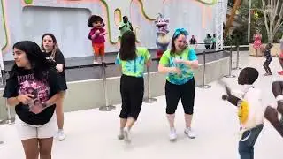 Nickelodeon Universe Summer Dance Party 2022