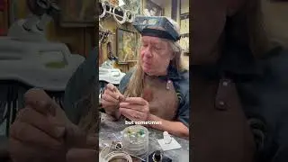 Оправа с крапанами и безелями #ювелирныеизделия #обручальноекольцо #крапан #оправа
