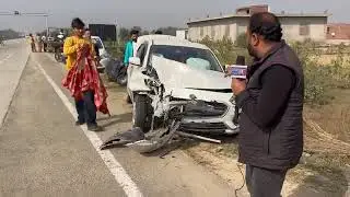 Road accident on #Ring_Road, Brezza hits Swift.....