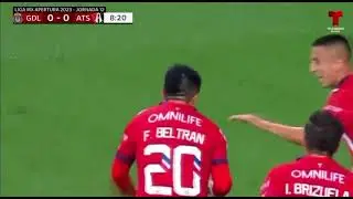 GOLAZO DE FERNANDO BELTR&Aacute;N! Chivas vs Atlas | Cl&aacute;sico Tapat&iacute;o