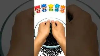 SATISFYING! Keroppi Figure Reveal in Black Beads 🐸 #shorts