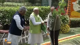 PM Narendra Modi Plants Saplings on World Environment Day at Buddha Jayanti Park | News9